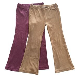 Old Navy Bundle of 2 Ribbed Flared Leg Toddler Girls Leggings in Tan & Burgundy